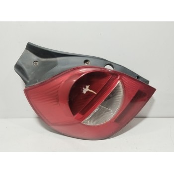 PILOTO TRASERO IZQUIERDO 265552505R  OEM 265552505R