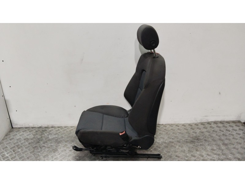 Recambio de asiento delantero derecho para audi a3 sportback (8pa) 1.6 fsi referencia OEM IAM 1K4881106JG  