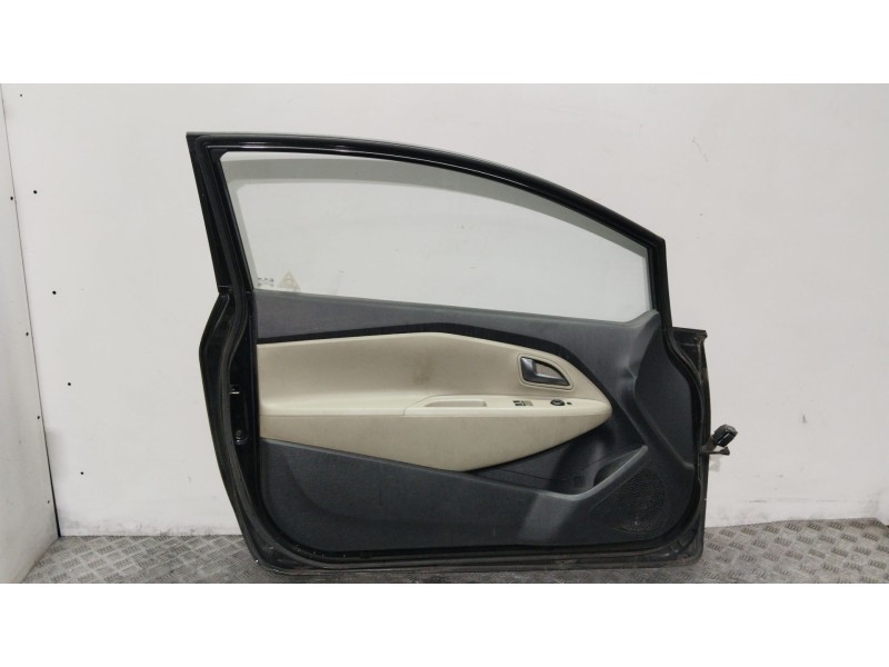 Recambio de puerta delantera izquierda para kia rio iii (ub) 1.25 cvvt referencia OEM IAM 760031W310  