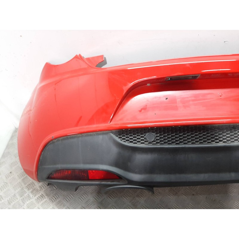 PARAGOLPES TRASERO 0051909132 ROJO  - imagen 4
