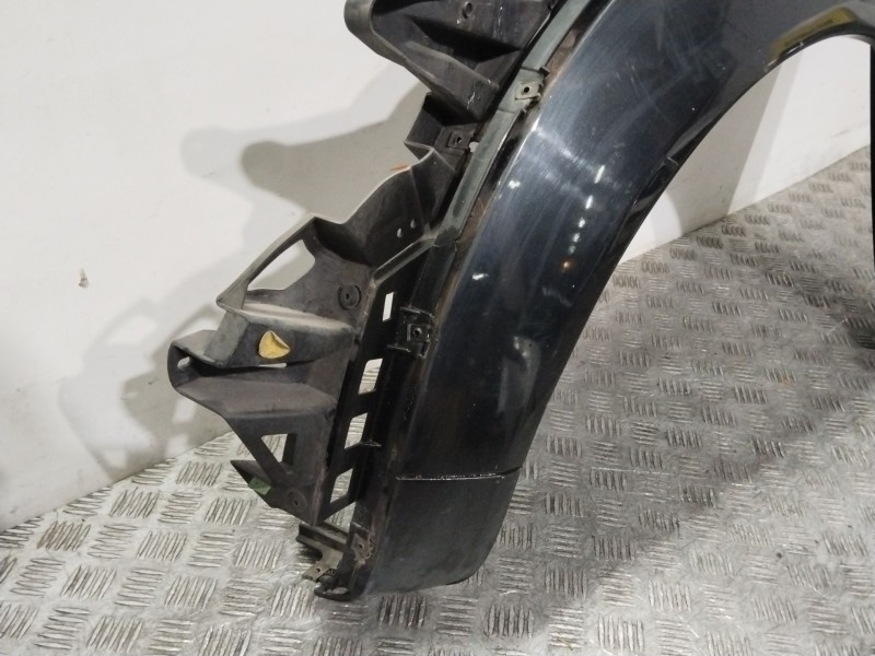 Recambio de aleta delantera izquierda para audi a2 (8z) 1.4 referencia OEM IAM 8Z0821105CGRU  