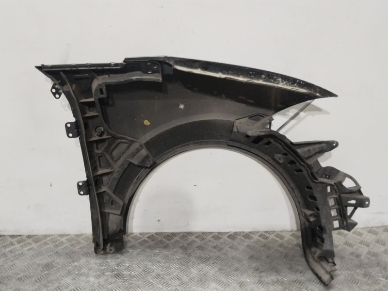 Recambio de aleta delantera izquierda para audi a2 (8z) 1.4 referencia OEM IAM 8Z0821105CGRU  