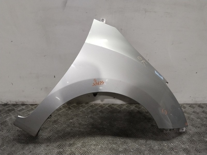 Recambio de aleta delantera derecha para hyundai i30 (gd) 1.4 crdi referencia OEM IAM 66321A6000  