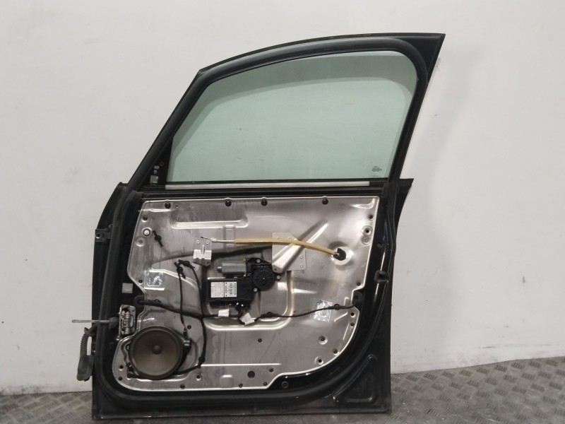 Recambio de puerta delantera derecha para audi a2 (8z) 1.4 referencia OEM IAM 8Z0831052A  