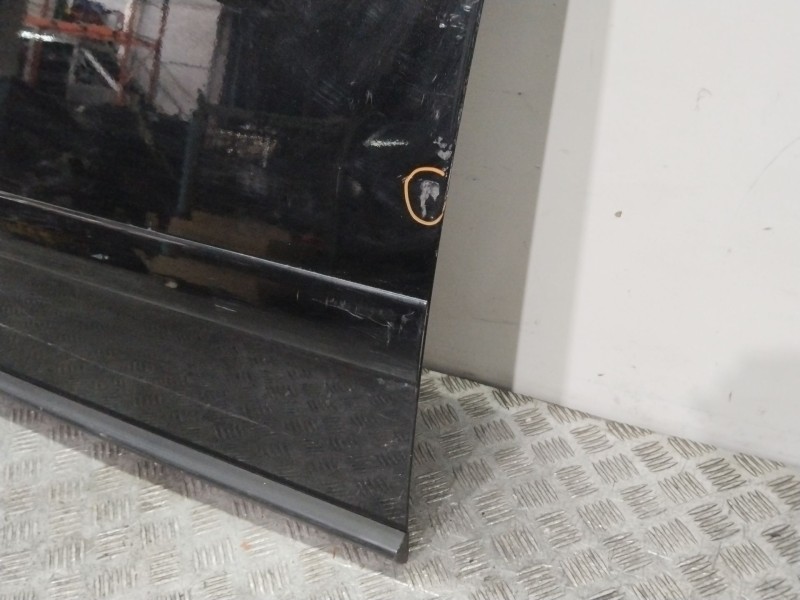 Recambio de puerta delantera izquierda para audi a2 (8z) 1.4 referencia OEM IAM 8Z0831051A  