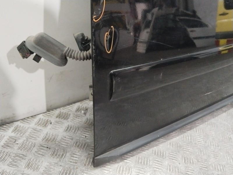 Recambio de puerta delantera izquierda para audi a2 (8z) 1.4 referencia OEM IAM 8Z0831051A  