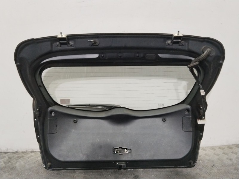 Recambio de porton trasero para kia rio iii (ub) 1.25 cvvt referencia OEM IAM 737001W220  