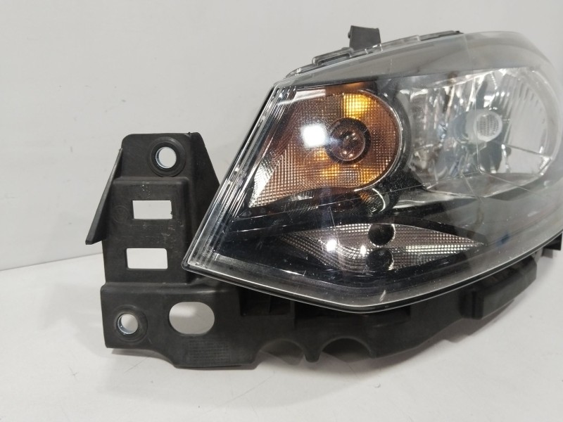 Recambio de faro izquierdo para volkswagen polo v (6r1, 6c1) 1.4 (6r1) referencia OEM IAM 6R1941015C  