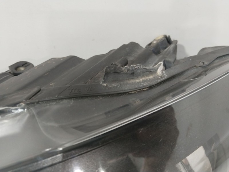 Recambio de faro izquierdo para volkswagen polo v (6r1, 6c1) 1.4 (6r1) referencia OEM IAM 6R1941015C  