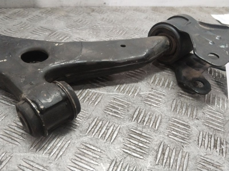 Recambio de brazo suspension inferior delantero derecho para ford focus iv (hn) 1.0 ecoboost referencia OEM IAM 1889405  