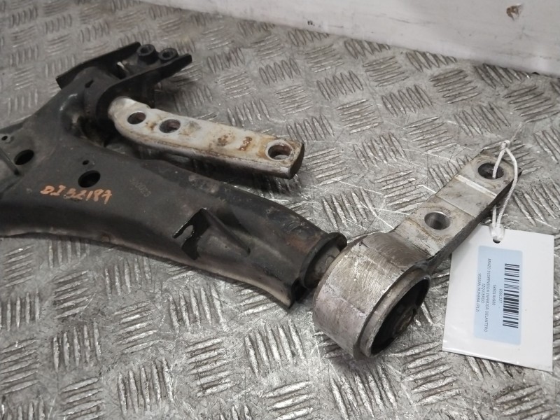 Recambio de brazo suspension inferior delantero izquierdo para nissan primera (p12) 1.8 referencia OEM IAM 54501AV600  