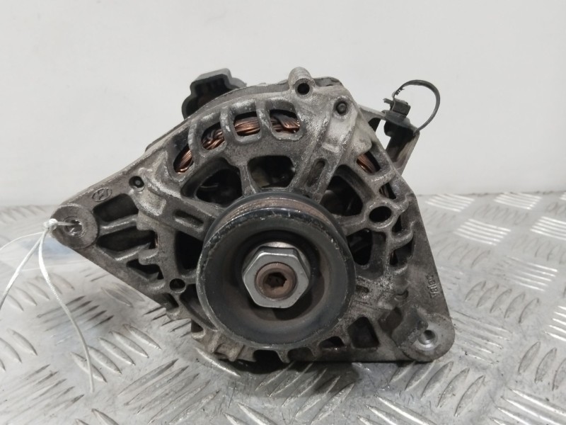 Recambio de alternador para kia rio ii (jb) 1.4 16v referencia OEM IAM 3730022650SJ  