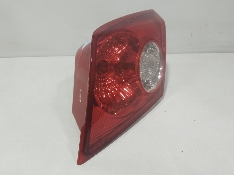 Recambio de piloto porton trasero derecho para chevrolet lacetti (j200) 2.0 d referencia OEM IAM 96551216  