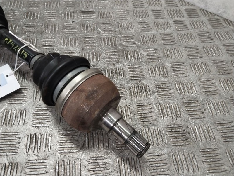 Recambio de transmision delantera izquierda para opel astra h (a04) 1.7 cdti (l48) referencia OEM IAM 13124675  