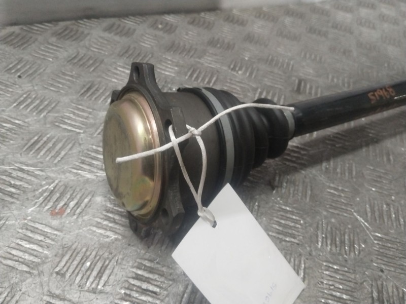 Recambio de transmision delantera izquierda para audi a4 b6 (8e2) 1.8 t referencia OEM IAM 8E0407451BX  