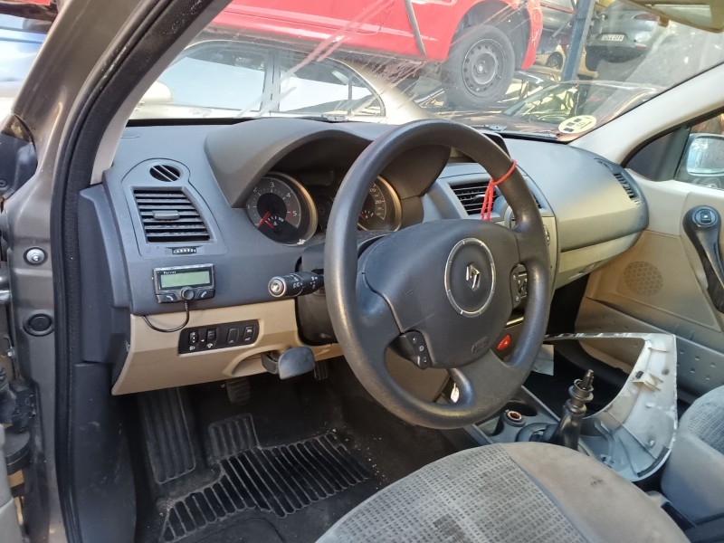 volkswagen polo v (6r1, 6c1) del año 2010