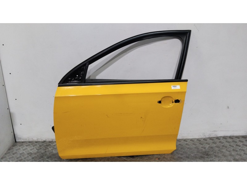 Recambio de puerta delantera izquierda para seat toledo (kg3) reference referencia OEM IAM 5JA831051C  AMARILLO