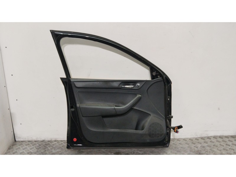 Recambio de puerta delantera izquierda para seat toledo (kg3) reference referencia OEM IAM 5JA831051C  AMARILLO