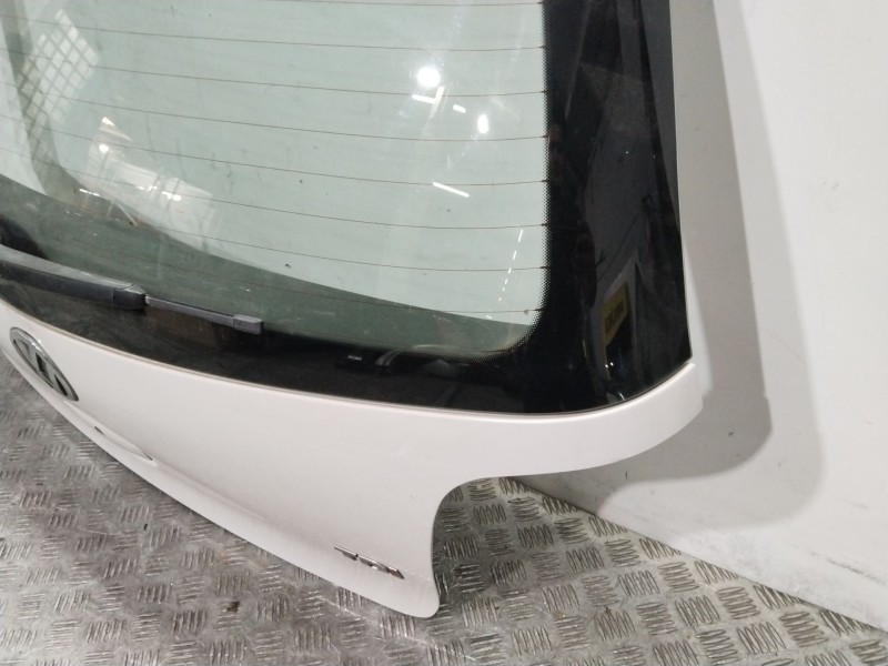 Recambio de porton trasero para volkswagen polo iv (9n_, 9a_) 1.4 tdi referencia OEM IAM 6QE827025E  