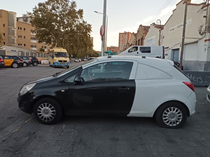 opel corsa d (s07) del año 2011