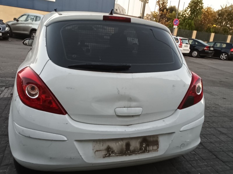 opel corsa d (s07) del año 2011