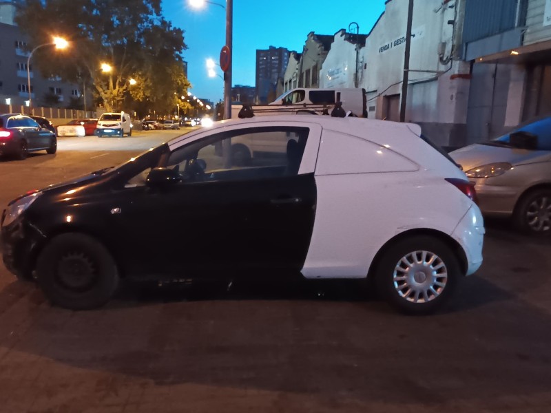 opel corsa d (s07) del año 2009