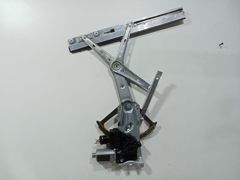 Recambio de elevalunas delantero izquierdo para opel astra h (a04) 1.7 cdti (l48) referencia OEM IAM 13101480LH  