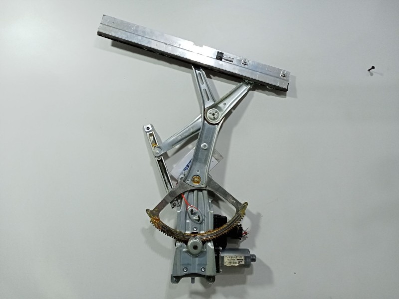 Recambio de elevalunas delantero izquierdo para opel astra h (a04) 1.7 cdti (l48) referencia OEM IAM 13101480LH  