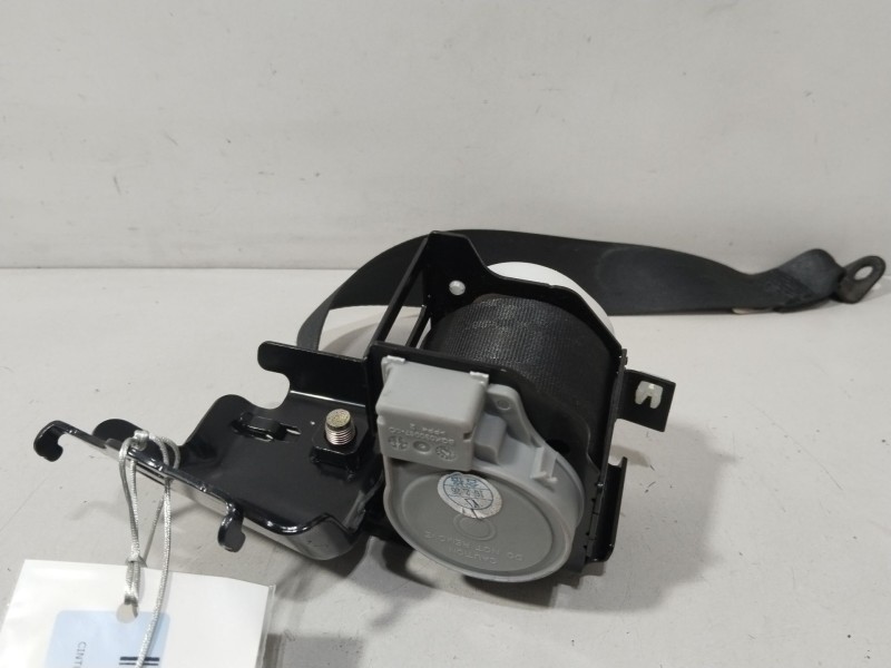 Recambio de cinturon seguridad trasero izquierdo para mazda 3 (bm, bn) 2.2 d referencia OEM IAM TIS7212551  