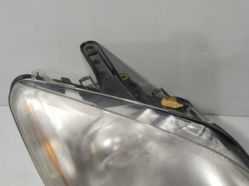 Recambio de faro derecho para ford focus c-max (dm2) 1.8 referencia OEM IAM 3M5113005EH  