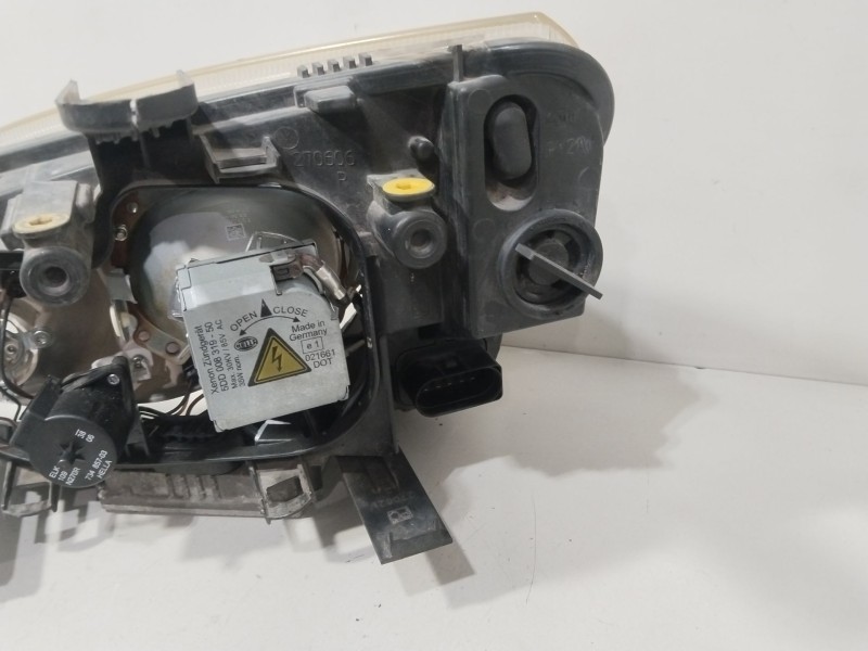 Recambio de faro derecho para ford focus c-max (dm2) 1.8 referencia OEM IAM 3M5113005EH  