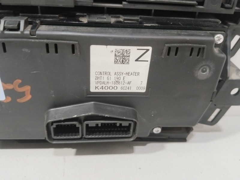 Recambio de mando calefaccion / aire acondicionado para mazda 3 (bm, bn) 2.2 d referencia OEM IAM BHT161190E  