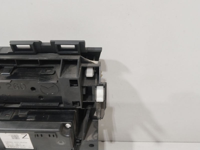 Recambio de mando calefaccion / aire acondicionado para mazda 3 (bm, bn) 2.2 d referencia OEM IAM BHT161190E  