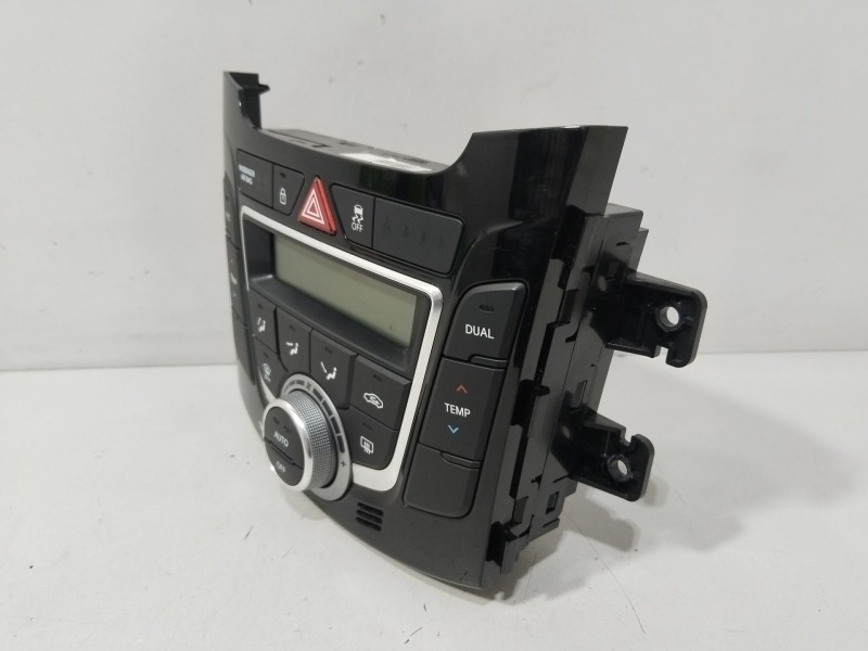 Recambio de mando calefaccion / aire acondicionado para hyundai i30 (gd) 1.4 crdi referencia OEM IAM 97250A6520  