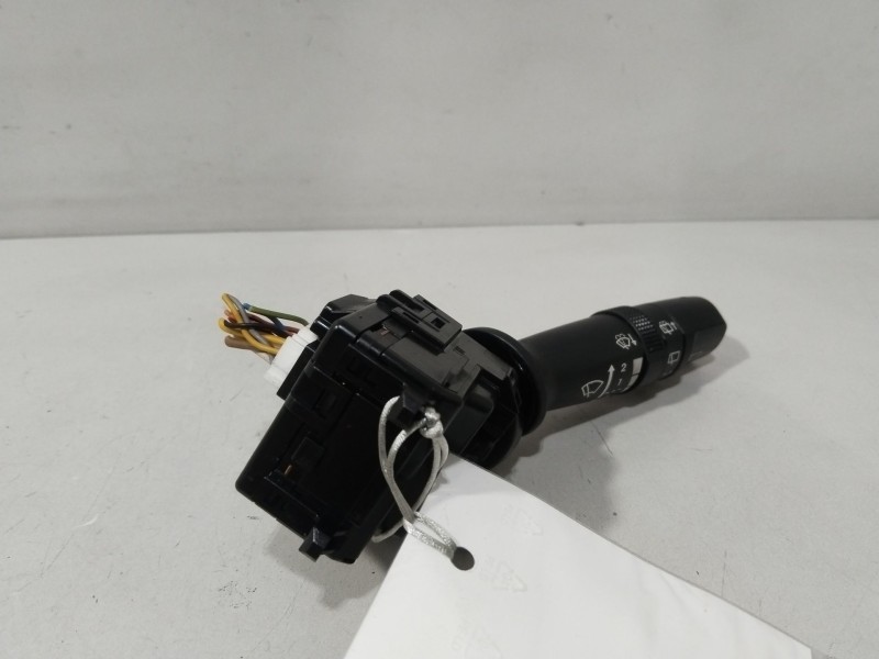 Recambio de mando limpia para hyundai i30 (gd) 1.4 crdi referencia OEM IAM 934202K660  