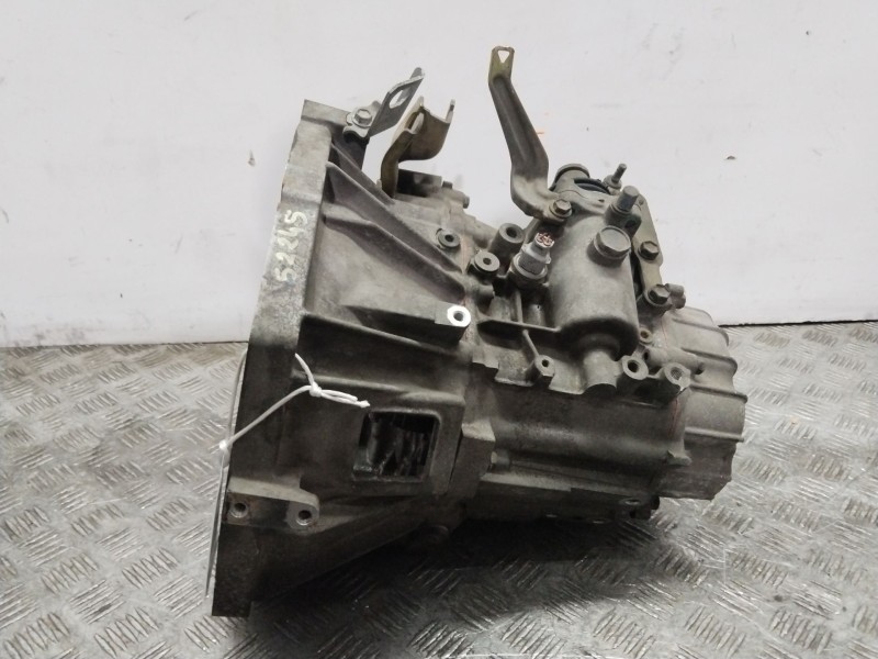 Recambio de caja cambios para toyota yaris (_p1_) 1.3 (ncp10_, scp12_) referencia OEM IAM 303000D020  