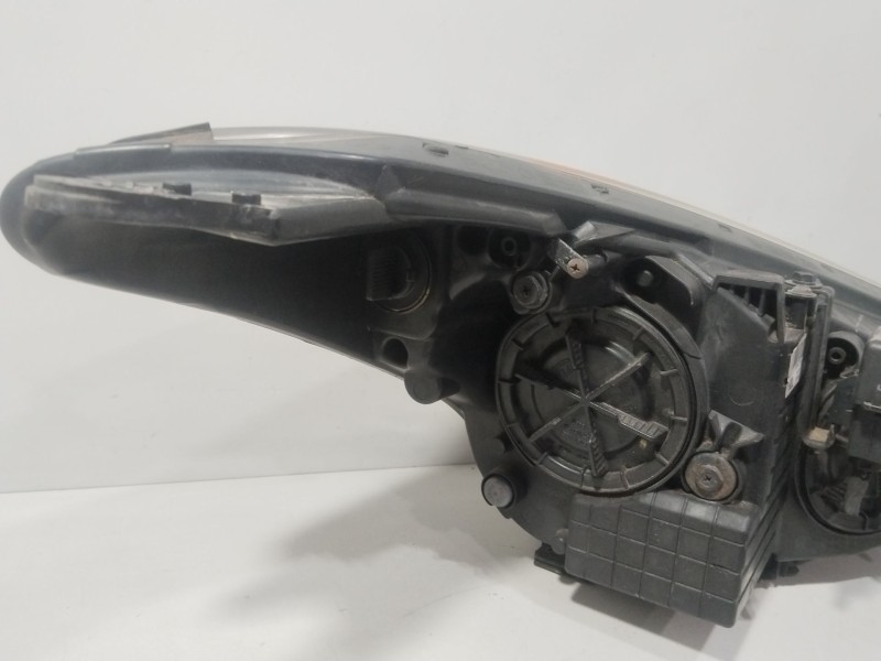 Recambio de faro izquierdo para hyundai i30 (gd) 1.4 crdi referencia OEM IAM 92101A6000  