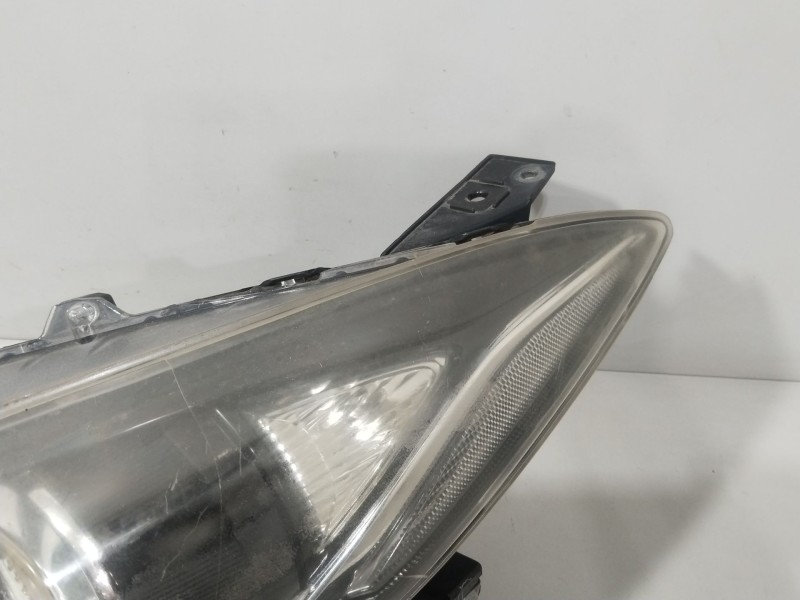 Recambio de faro izquierdo para mazda 3 (bm, bn) 2.2 d referencia OEM IAM BHR1510L0A  