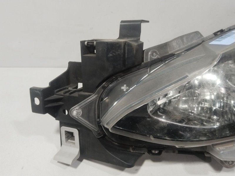 Recambio de faro izquierdo para mazda 3 (bm, bn) 2.2 d referencia OEM IAM BHR1510L0A  