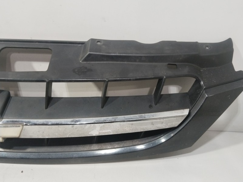 Recambio de rejilla delantera para chevrolet lacetti (j200) 2.0 d referencia OEM IAM 96469727  