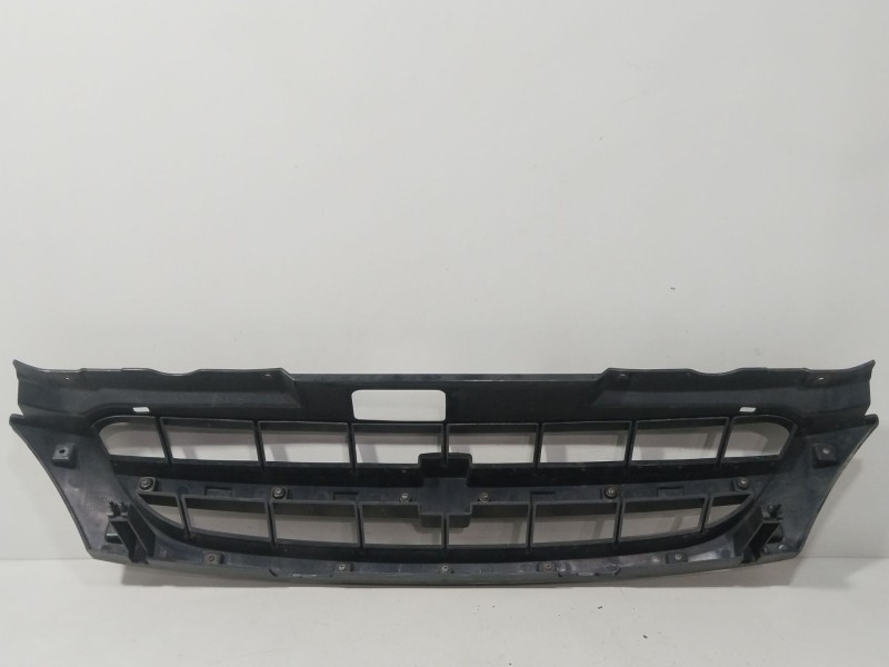 Recambio de rejilla delantera para chevrolet lacetti (j200) 2.0 d referencia OEM IAM 96469727  