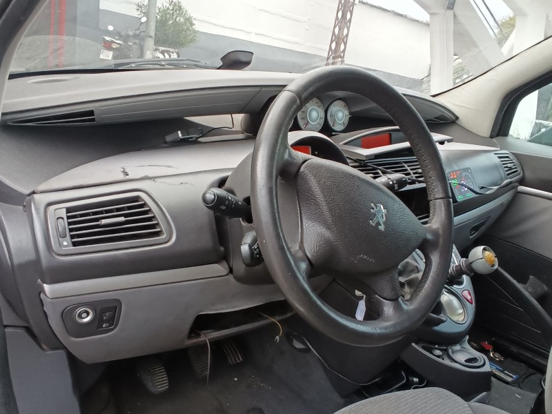 peugeot 807 (eb_) del año 2006