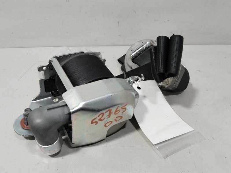 Recambio de cinturon seguridad delantero derecho para hyundai i30 (gd) 1.4 crdi referencia OEM IAM 88820A6100TX  