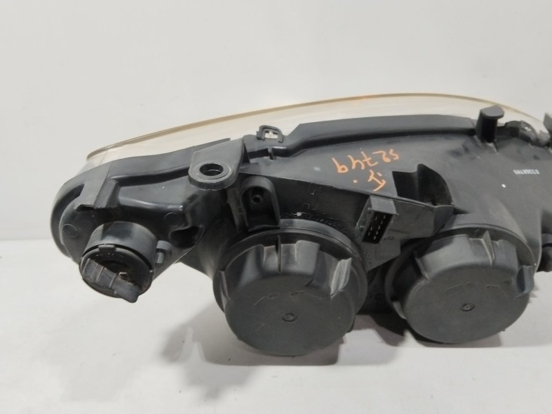 Recambio de faro izquierdo para peugeot 307 (3a/c) 2.0 hdi 110 referencia OEM IAM 6204Z2  