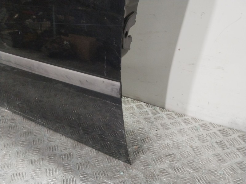 Recambio de puerta delantera izquierda para opel meriva cosmo referencia OEM IAM  NEGRO 
