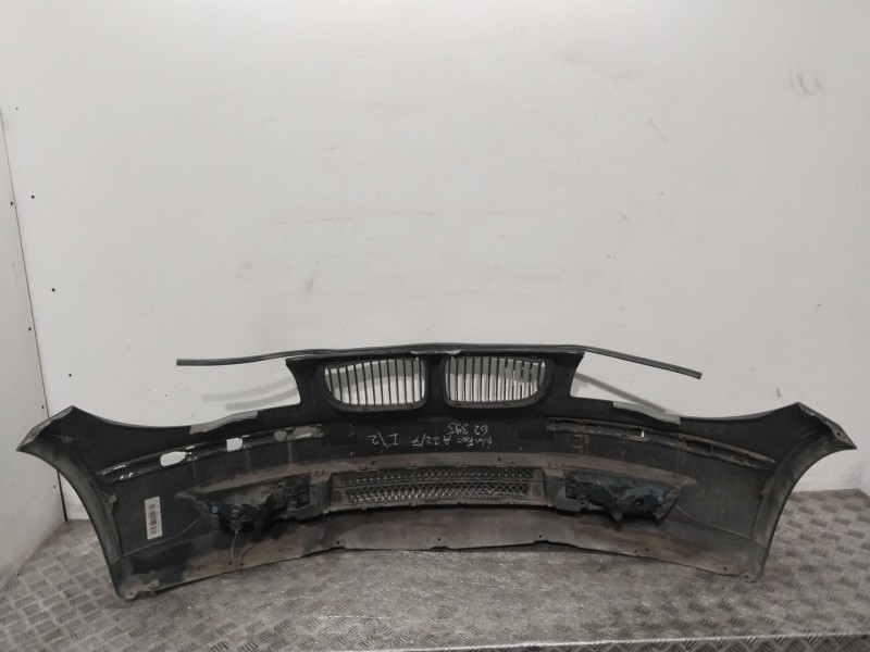 Recambio de paragolpes delantero para bmw 1 (e81) 118 i referencia OEM IAM 51117136632  