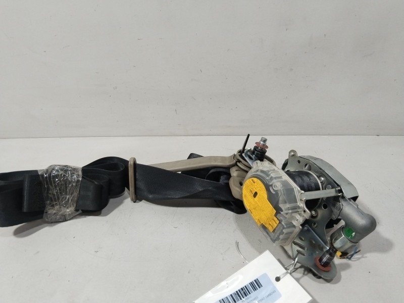 Recambio de cinturon seguridad delantero derecho para kia rio iii (ub) 1.25 cvvt referencia OEM IAM 888801W730HCS  