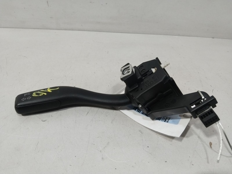 Recambio de mando luces para audi a3 sportback (8pa) 1.6 fsi referencia OEM IAM 8P0953513A  