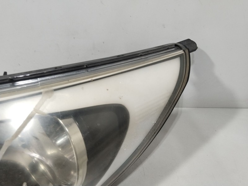 Recambio de faro izquierdo para kia rio iii (ub) 1.25 cvvt referencia OEM IAM 921011W220  