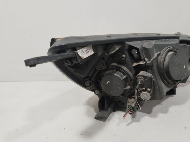 Recambio de faro izquierdo para kia rio iii (ub) 1.25 cvvt referencia OEM IAM 921011W220  